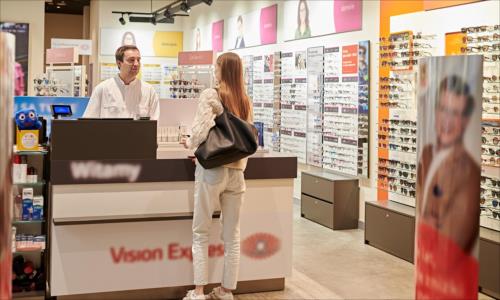Tysiące przebadanych oczu – Vision Express podsumowuje Światowy Dzień Wzroku